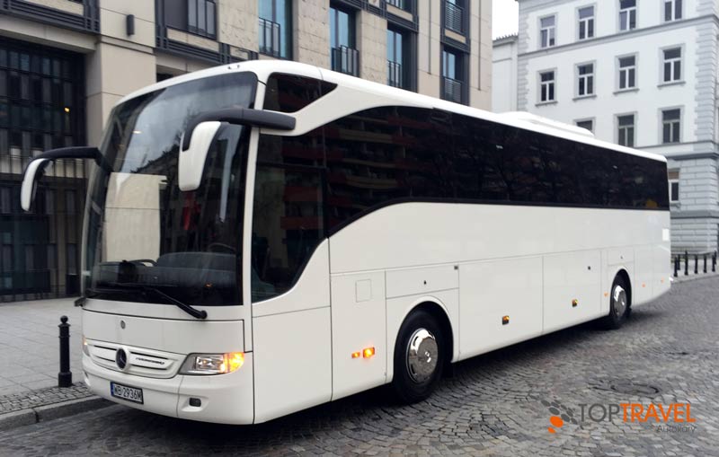 Top Travel wynajem autokarów Warszawa Mercedes Tourismo